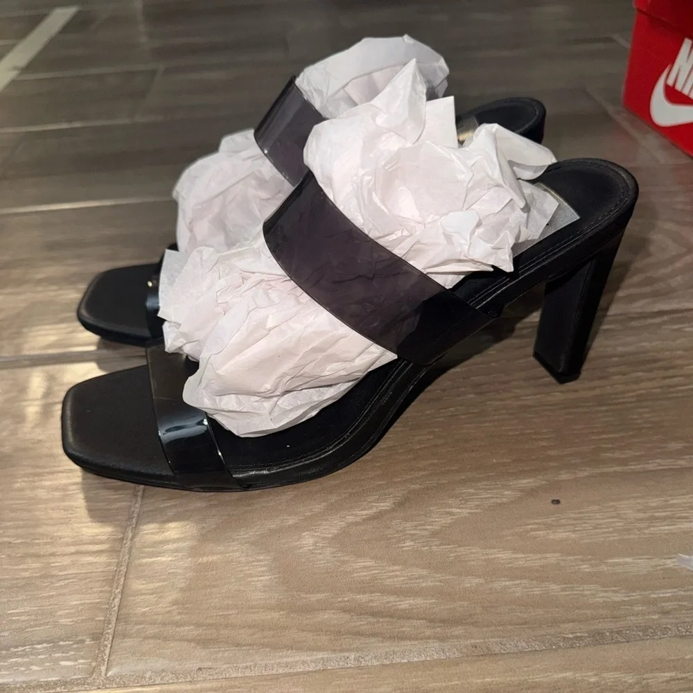 Dolce Vita Women's Selsta Heeled Sandal Black Smooth size 9
